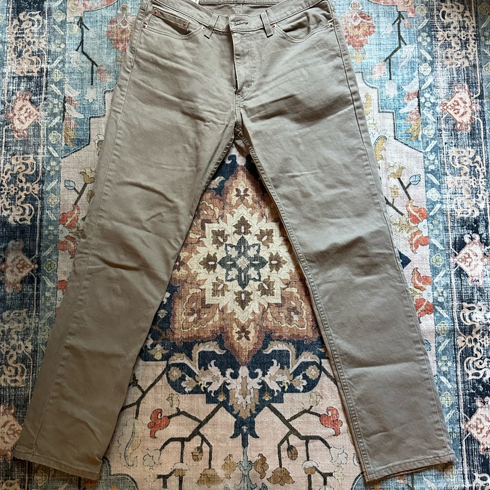 Levi's Men’s 511 Slim Fit Khaki Jeans